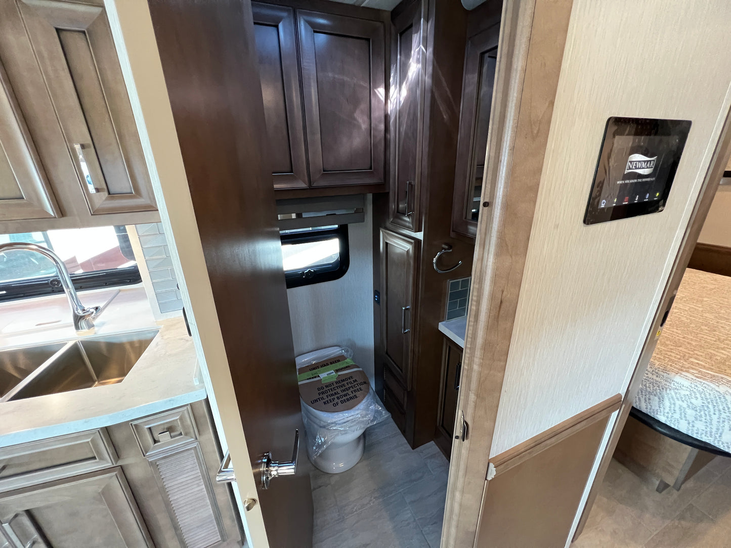 2024 Newmar Ventana 3809