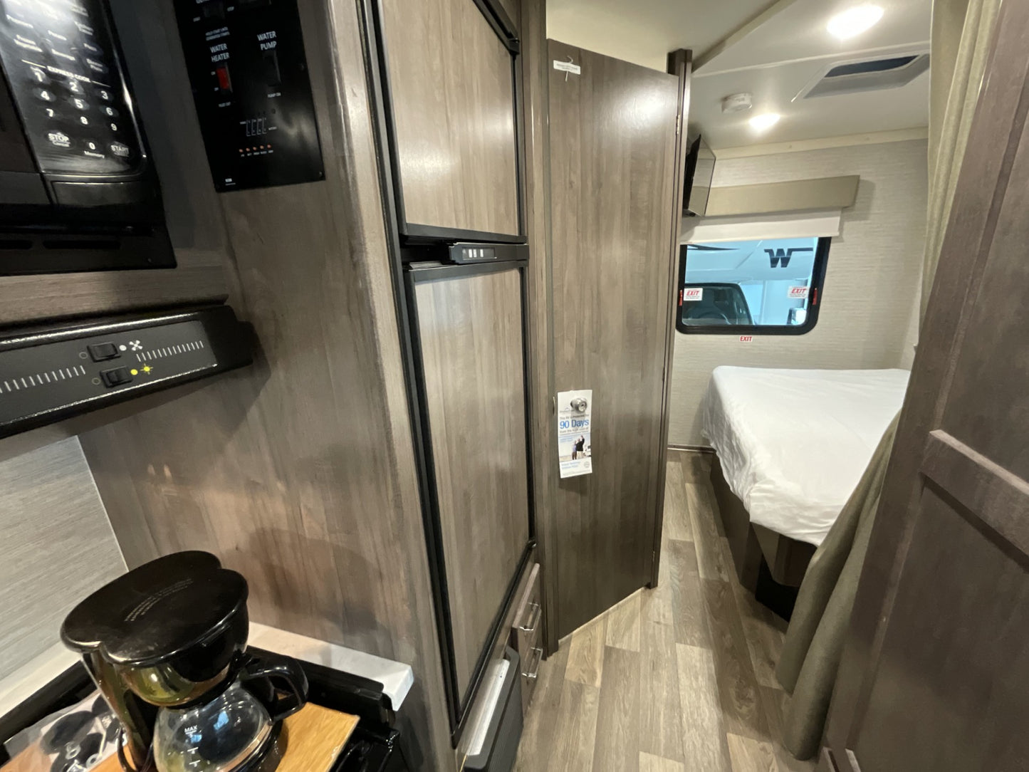 2023 Winnebago Minnie Winnie 22M