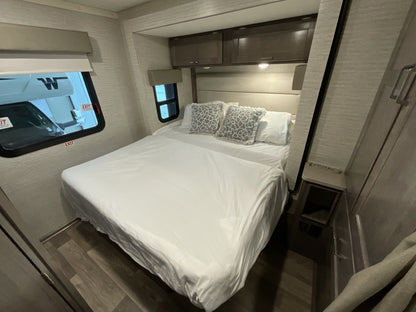 2023 Winnebago Minnie Winnie 22M