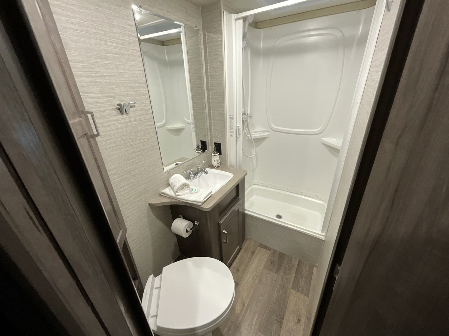 2023 Winnebago Minnie Winnie 22M