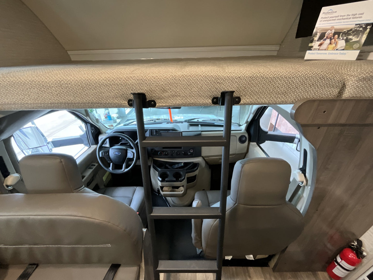 2023 Winnebago Minnie Winnie 22M