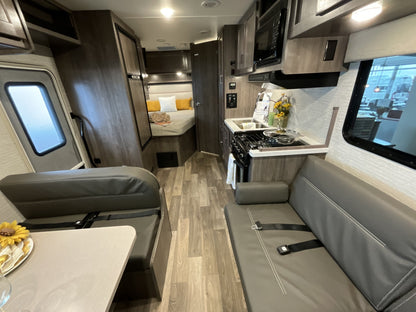 2024 Winnebago Minnie Winnie 25B
