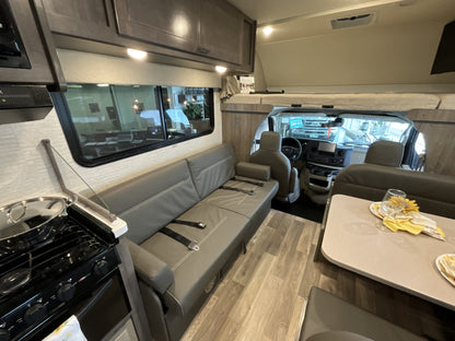 2024 Winnebago Minnie Winnie 25B