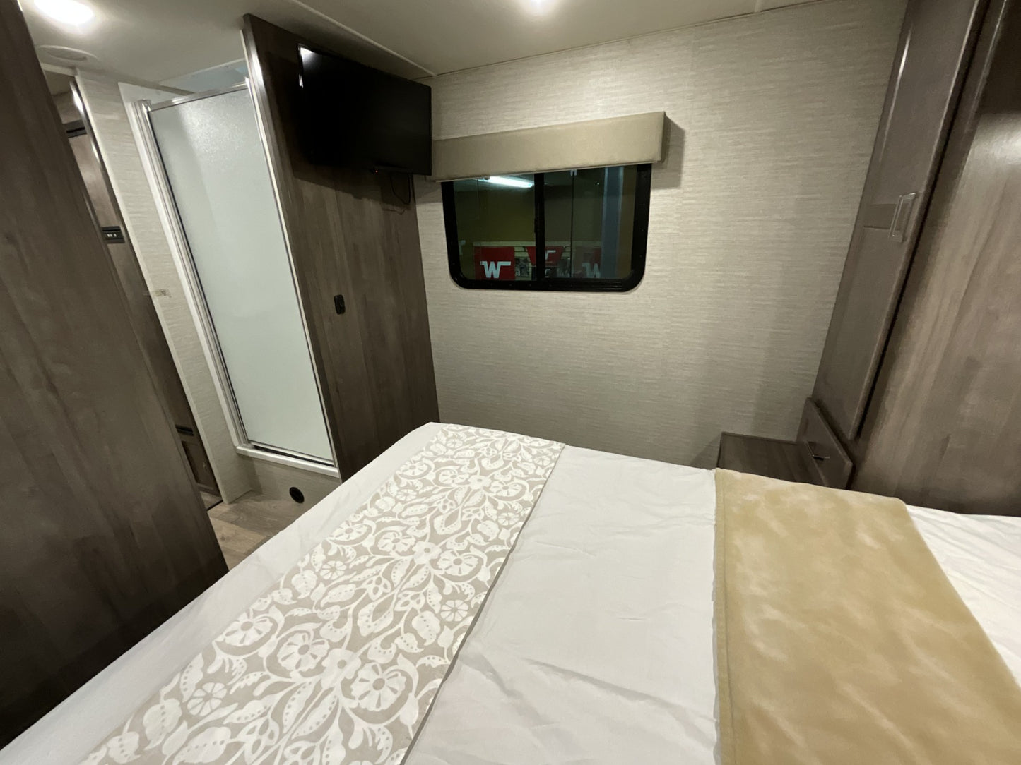 2023 Winnebago Minnie Winnie 31K