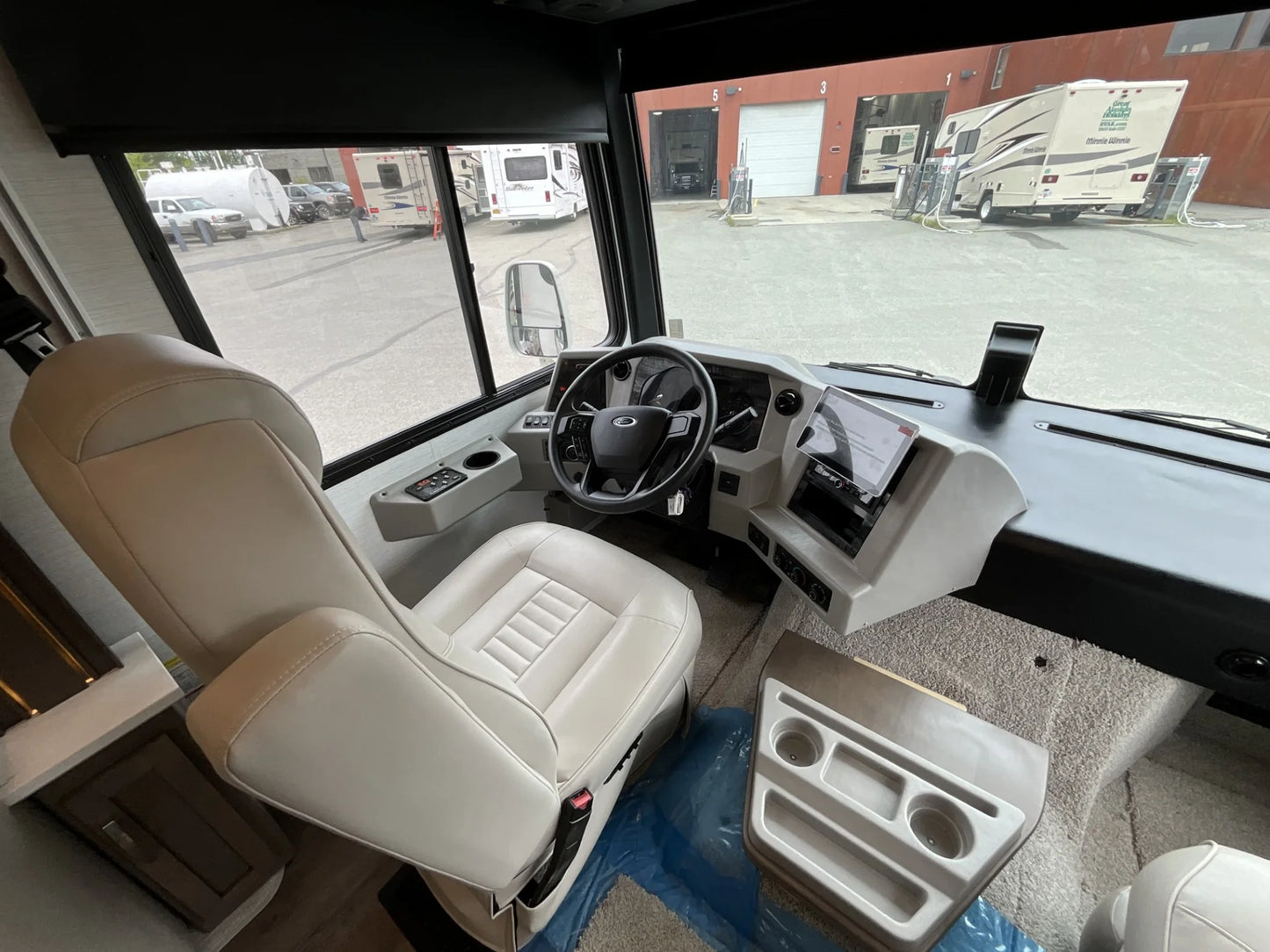 2026 Newmar Baystar 3114