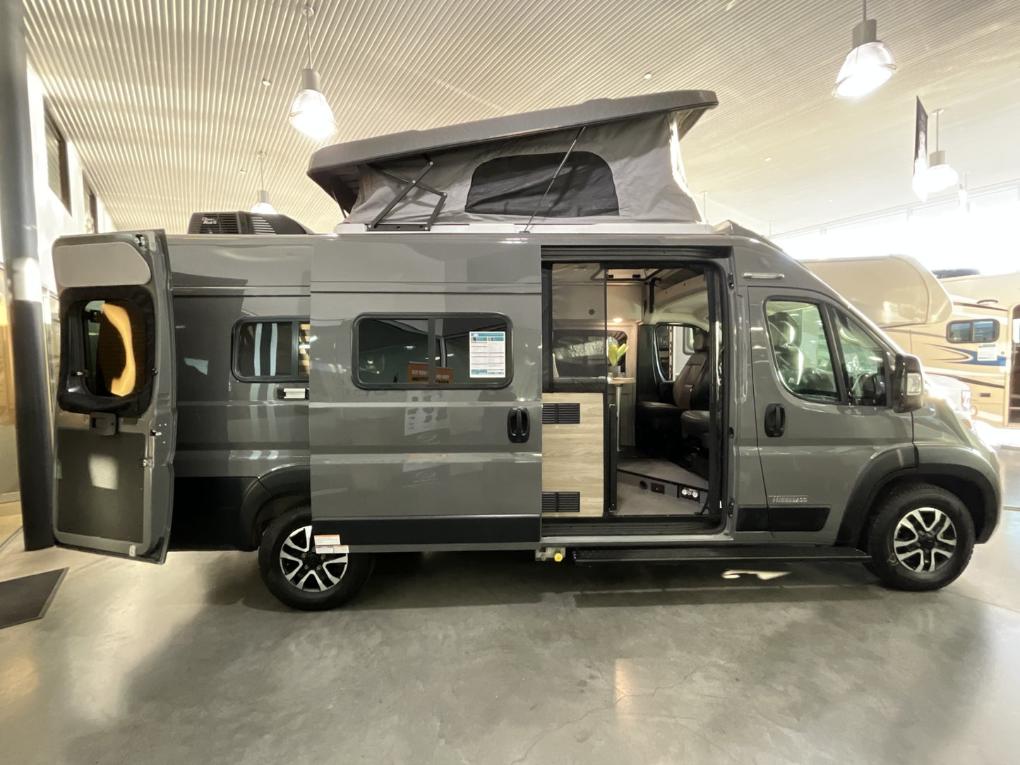2025 Winnebago Solis 59PX