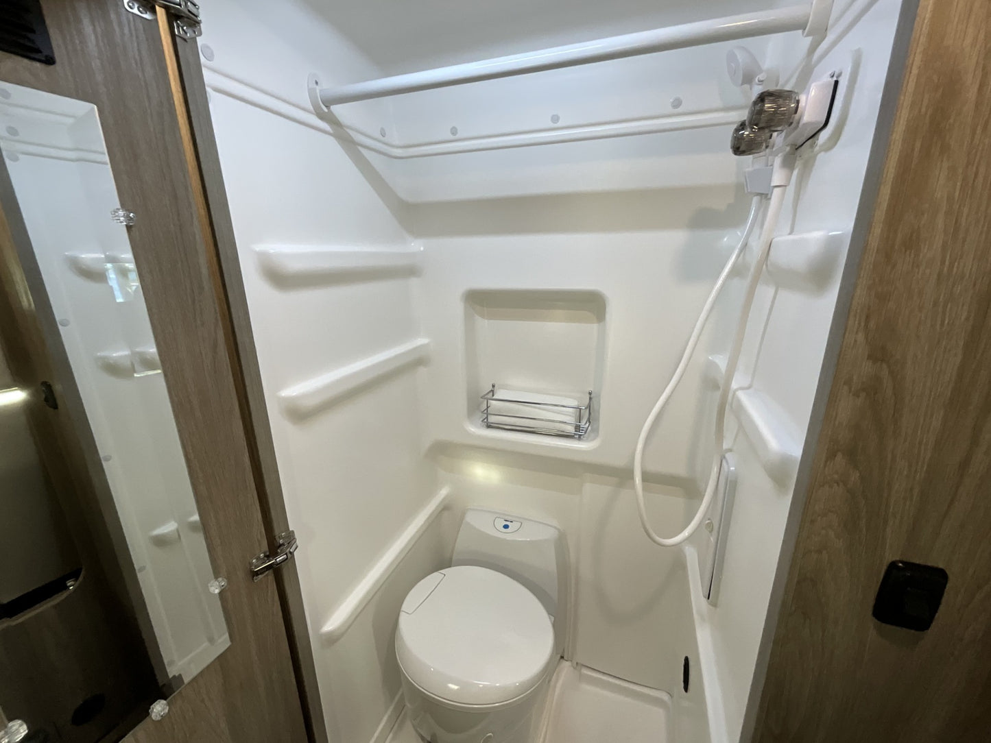 2025 Winnebago Solis 59PX
