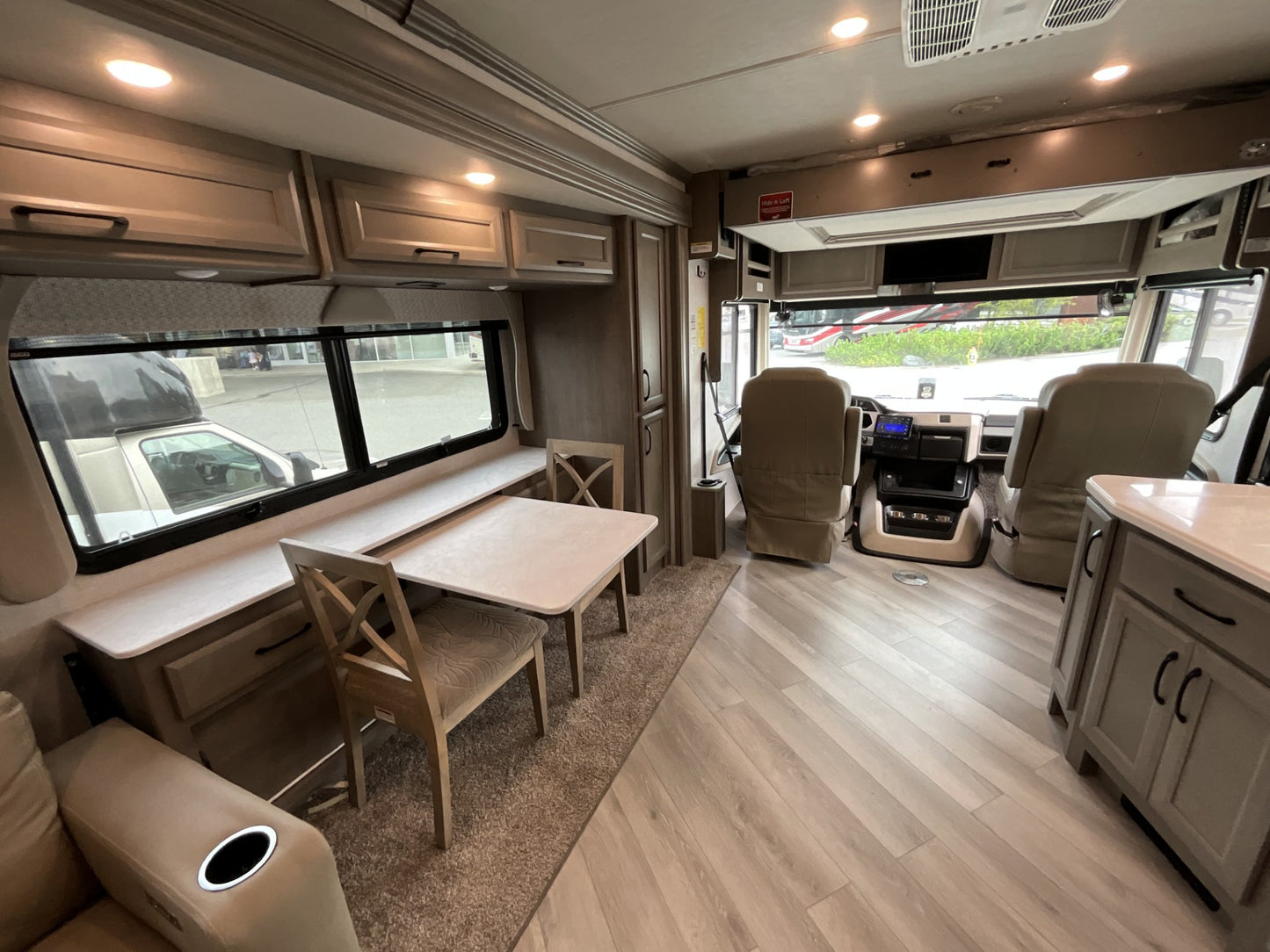 2024 Fleetwood Bounder 33C Trade-In