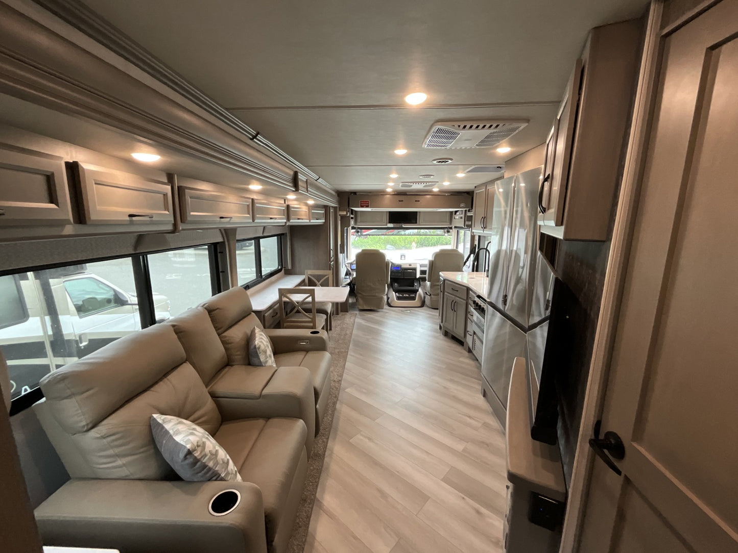 2024 Fleetwood Bounder 33C Trade-In