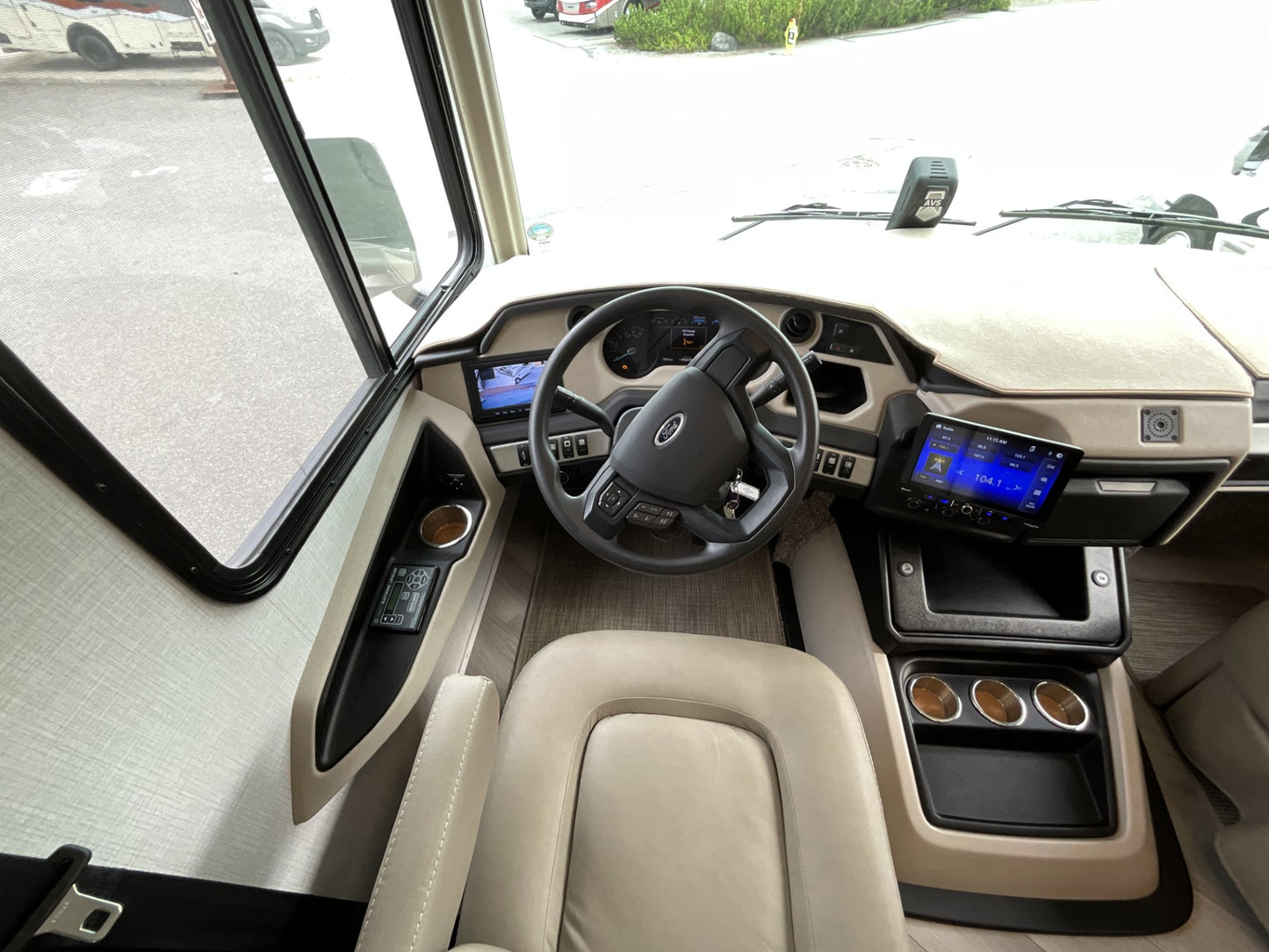 2024 Fleetwood Bounder 33C Trade-In