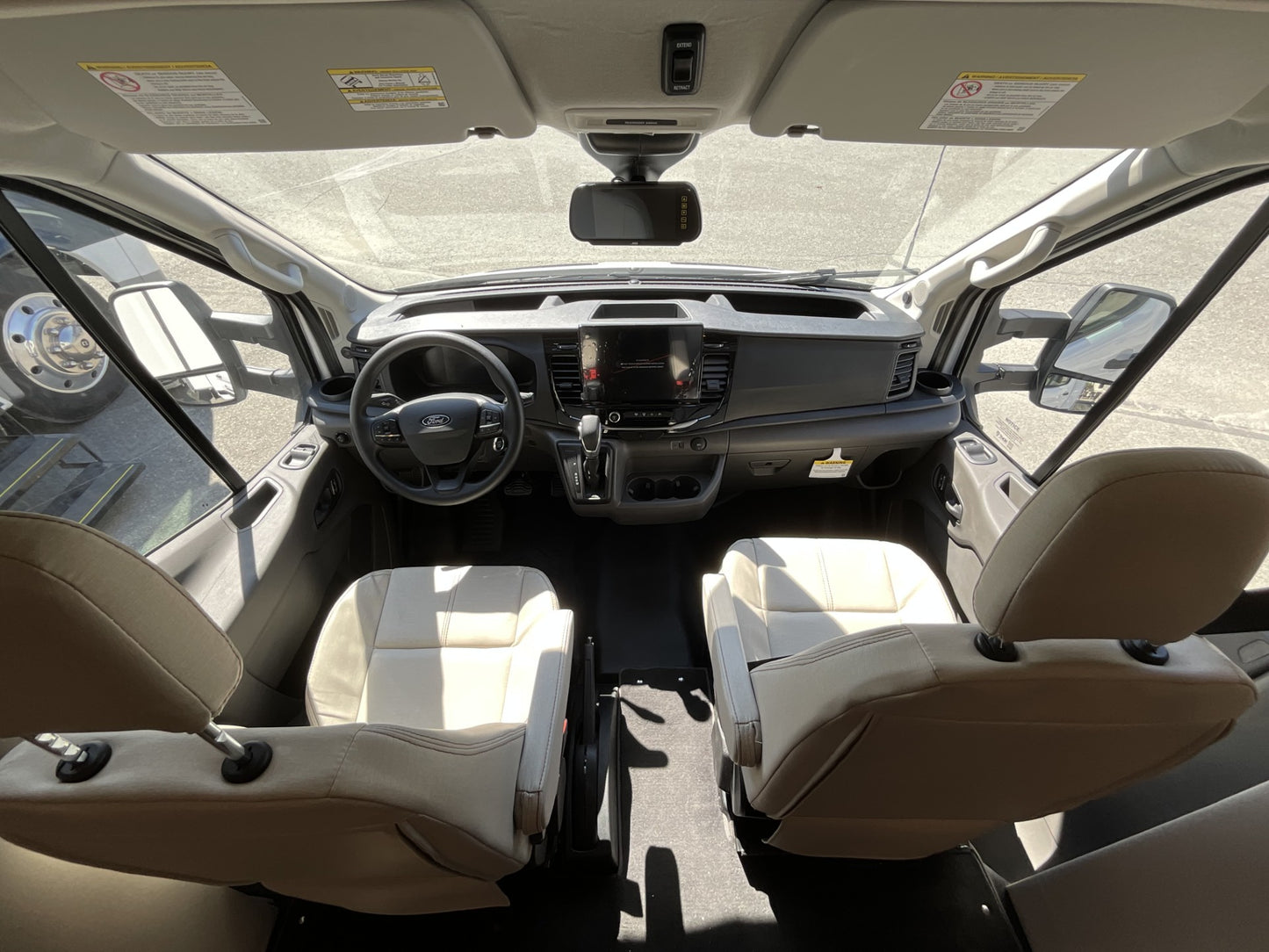 2027 Thor Gemini AWD 24KB
