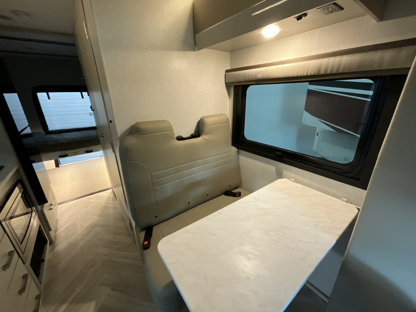 2027 Thor Gemini Trip AWD 22MT