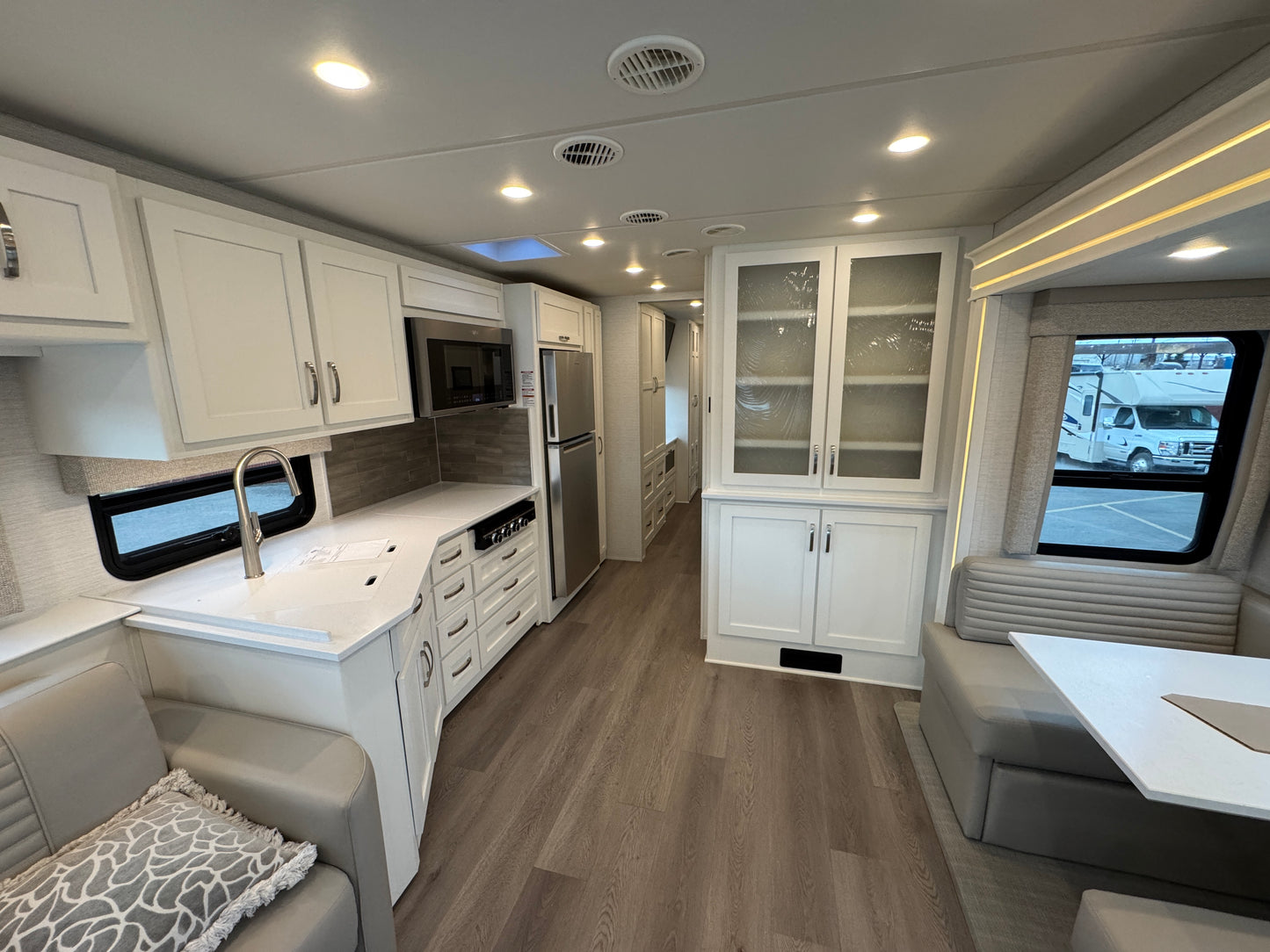 2026 Newmar Bay Star 3826