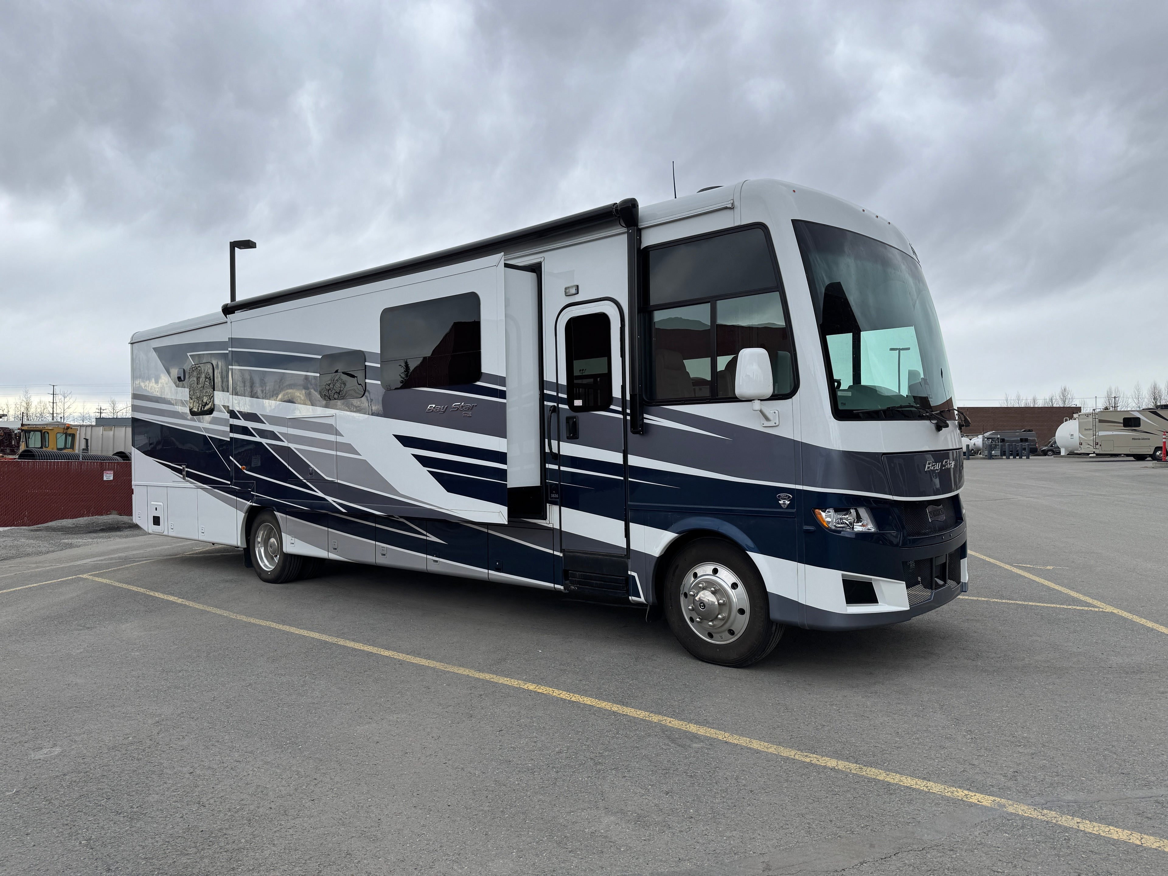 2026 Newmar Bay Star 3826