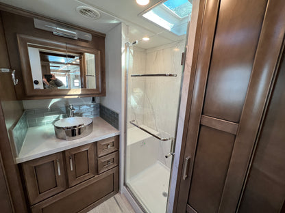 2024 Newmar Ventana 3809