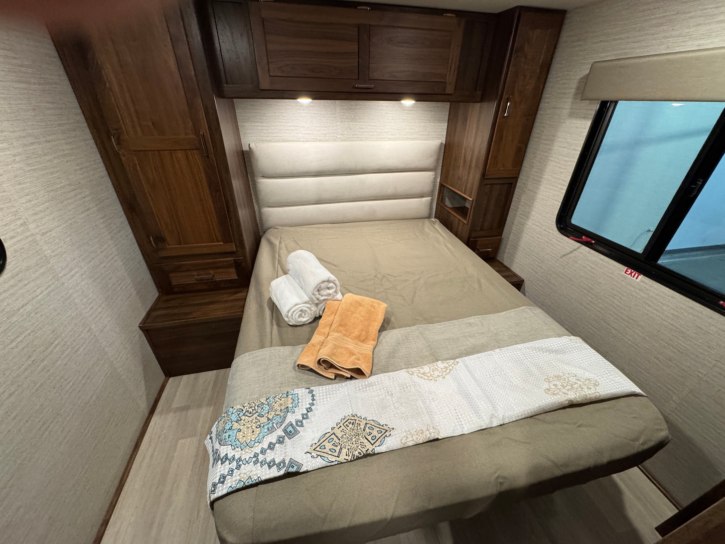 2023 Winnebago Minnie Winnie 31K