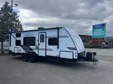 2022 Dutchmen Kodiak UltraLite 227BH Bunkhouse Travel Trailer