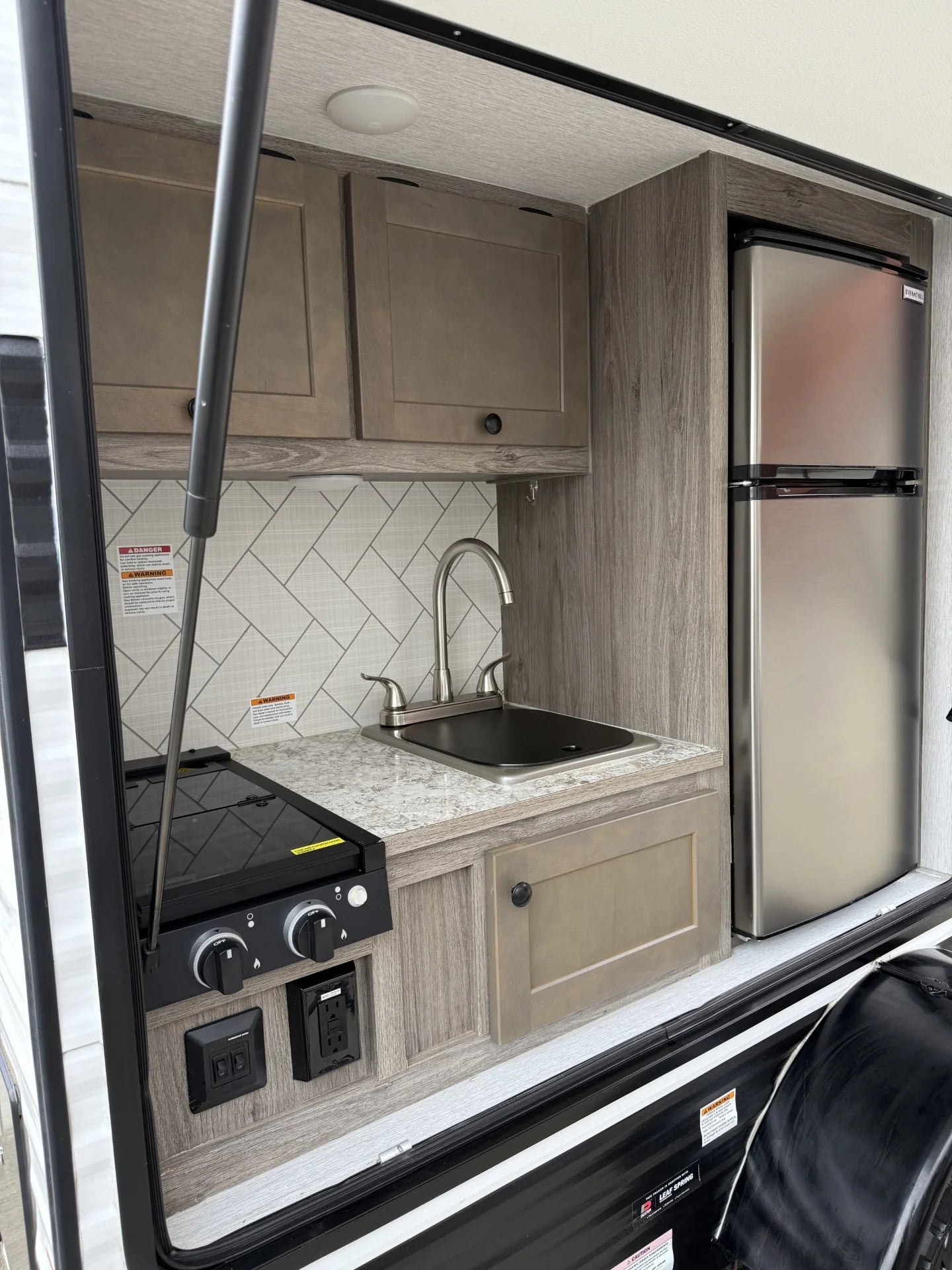 2024 Sunset Park Sunray Sport 139T Travel Trailer