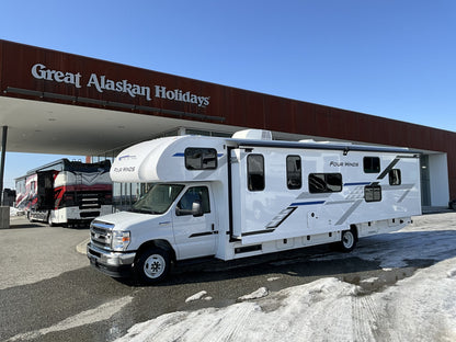 2027 Thor Four Winds 31E Super Slide Model