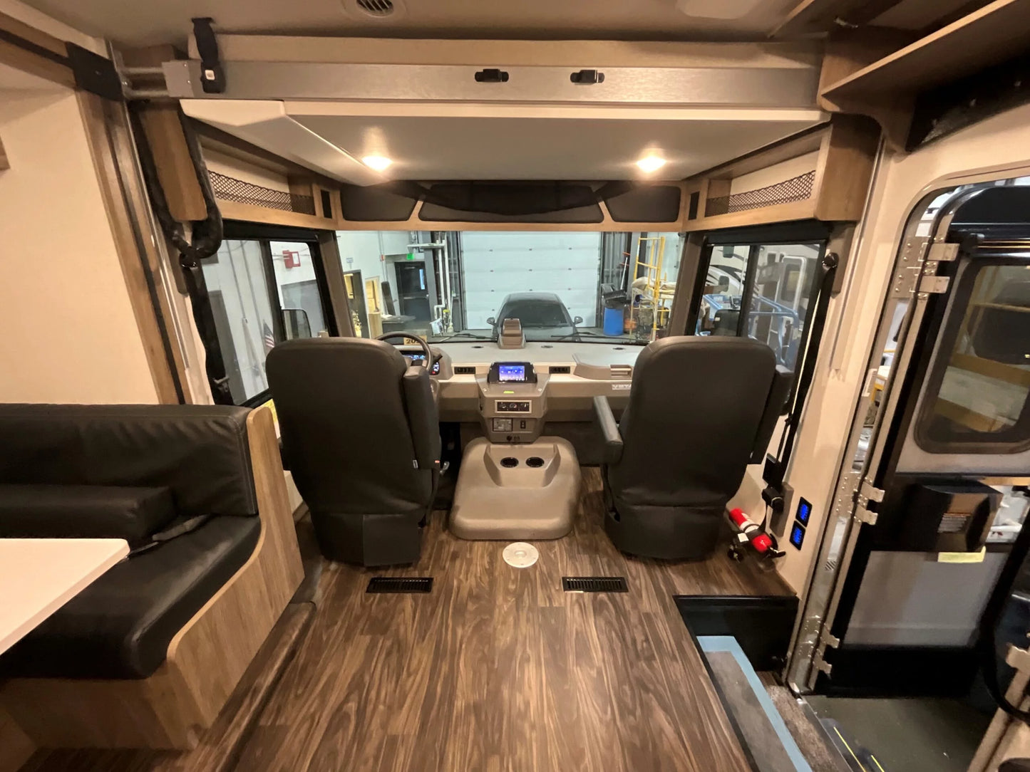 2024 Winnebago Vista 34R