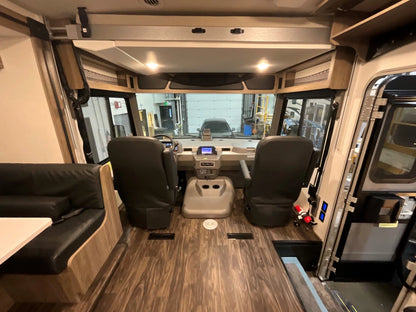 2024 Winnebago Vista 34R