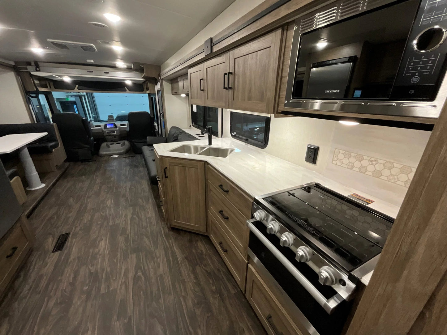 2024 Winnebago Vista 34R