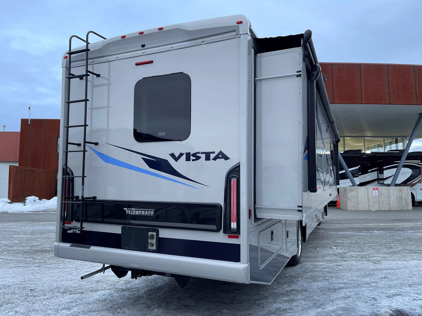 2024 Winnebago Vista 34R