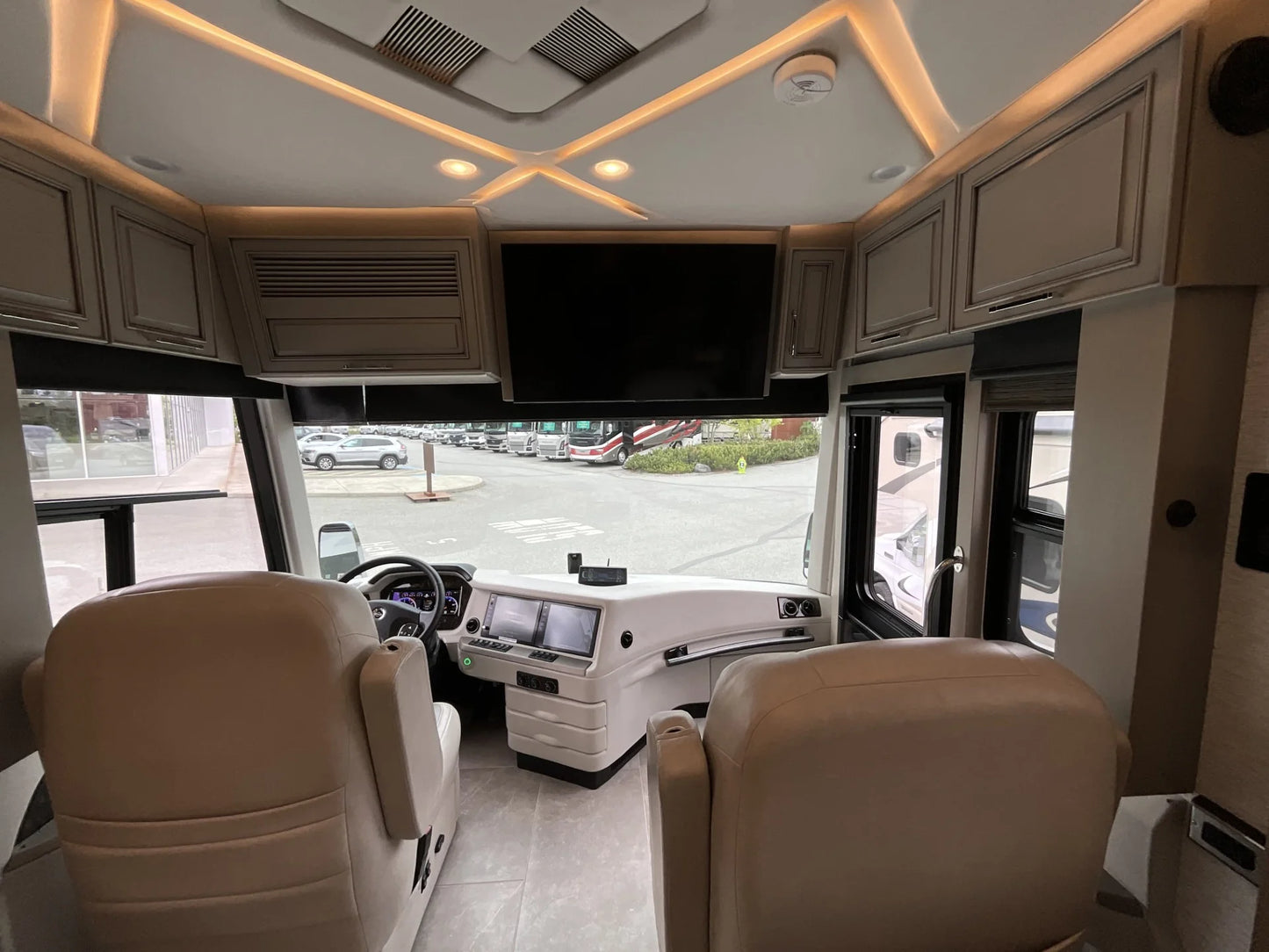 2024 Newmar Mountain Aire 3825
