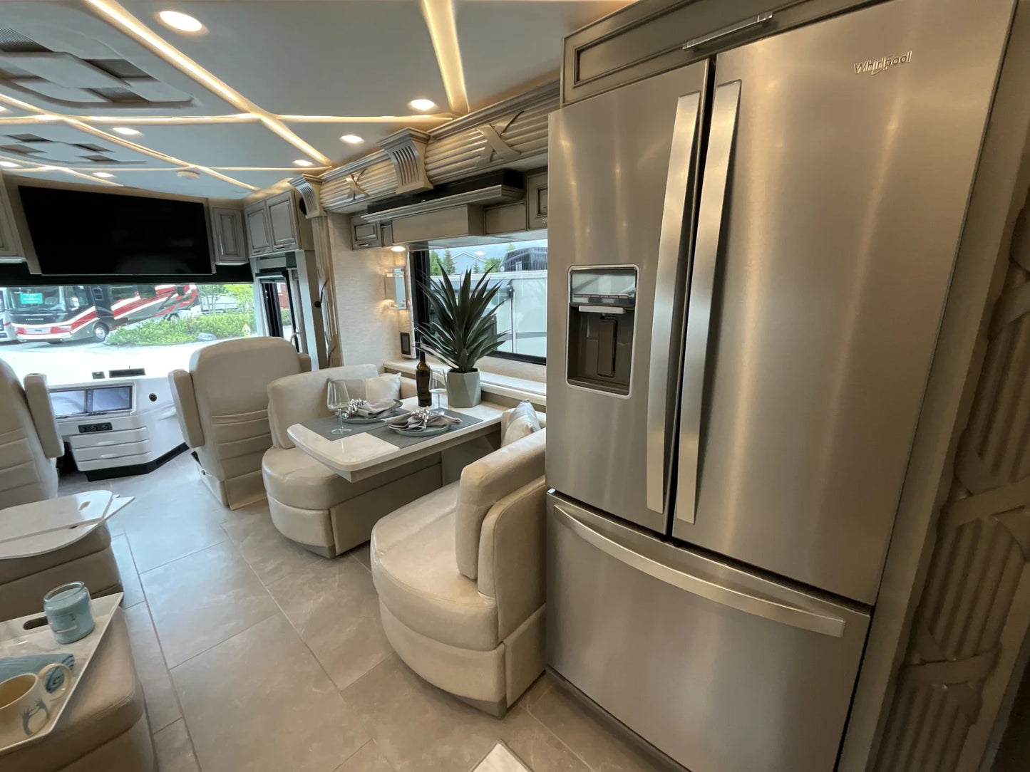 2024 Newmar Mountain Aire 3825